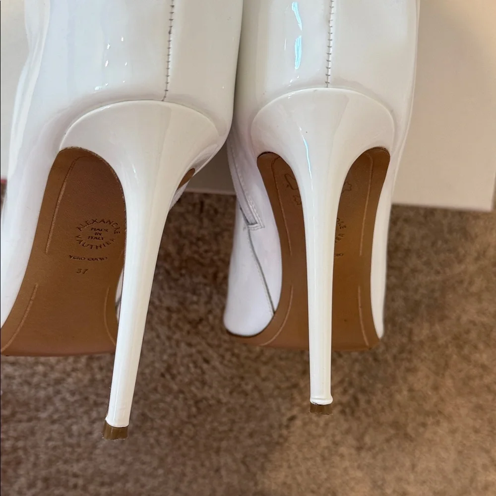 Alexandre Vauthier Patent Leather Over-the-Knee Boots – White – Size 37